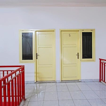 Oyo 3060 Al Fatih Guest House Syariah Tegal  Exterior foto